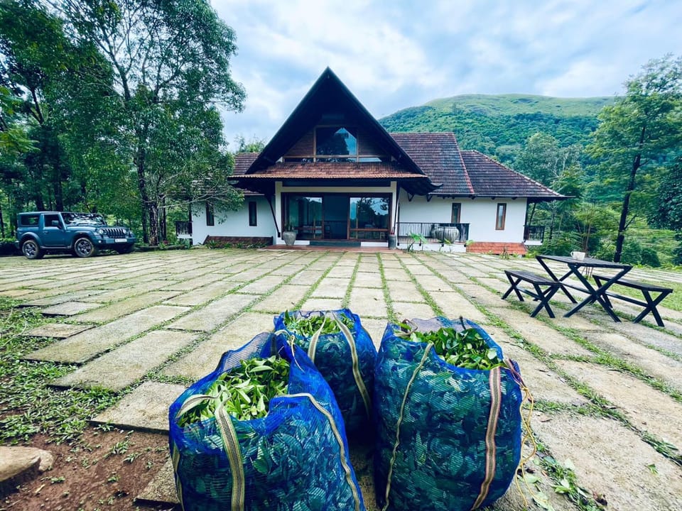 Thottam Farmstay Kuttikanam Farm Stay in Kerala
