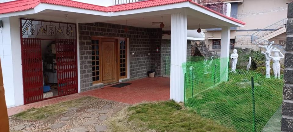 PEARS GARDEN HILL VIEW SUITE Vacation rental in Kodaikanal