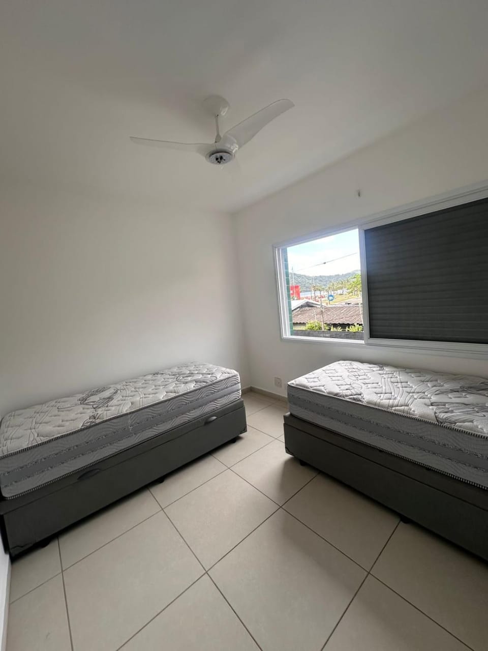 Apartamento pé na areia no centro de Bertioga Apartment in Bertioga