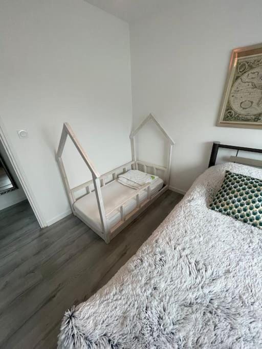 Le Bel Vue Apartment in Île-de-France