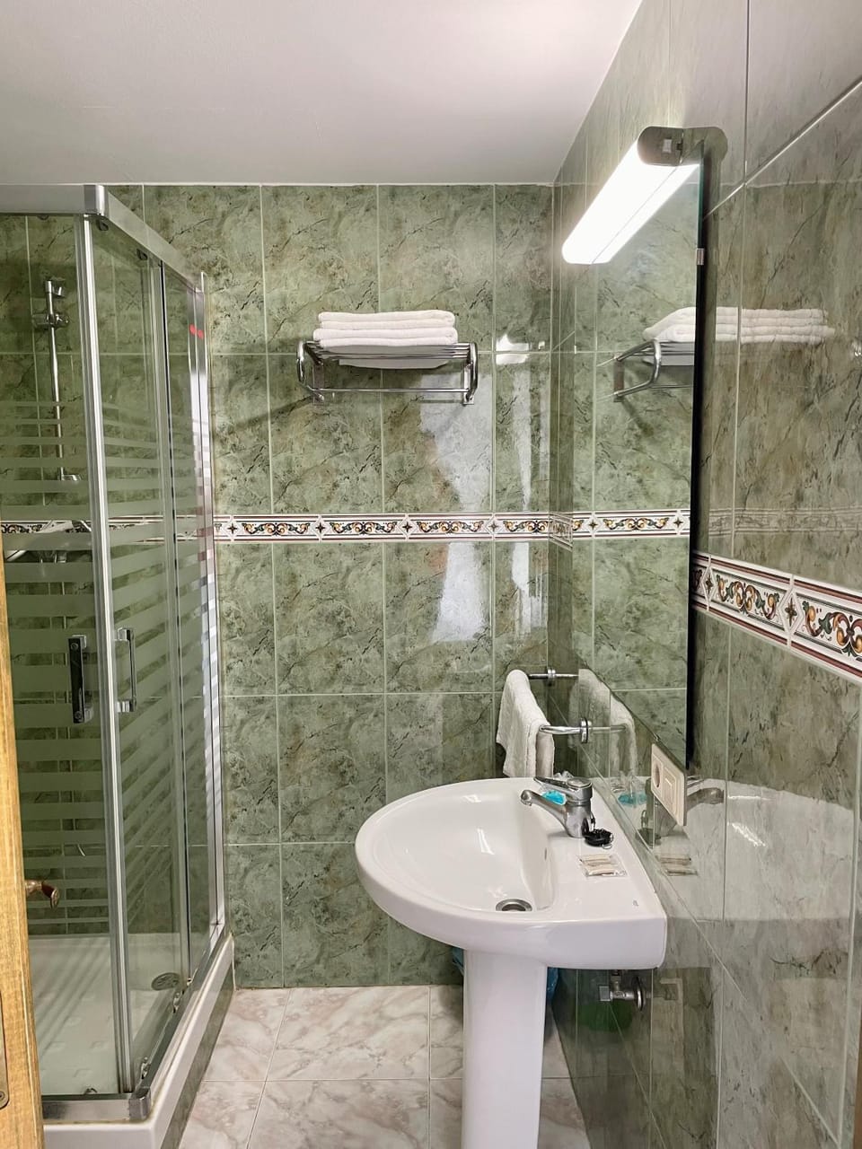 Shower, Bathroom