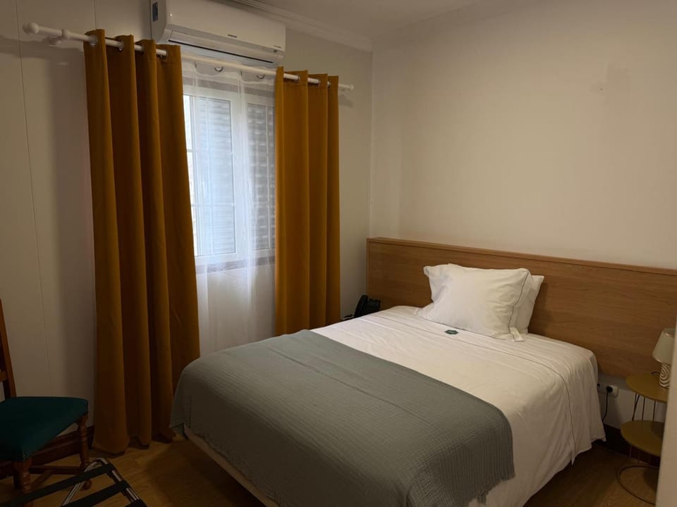 Hospedaria Insular Bed and Breakfast in Ponta Delgada