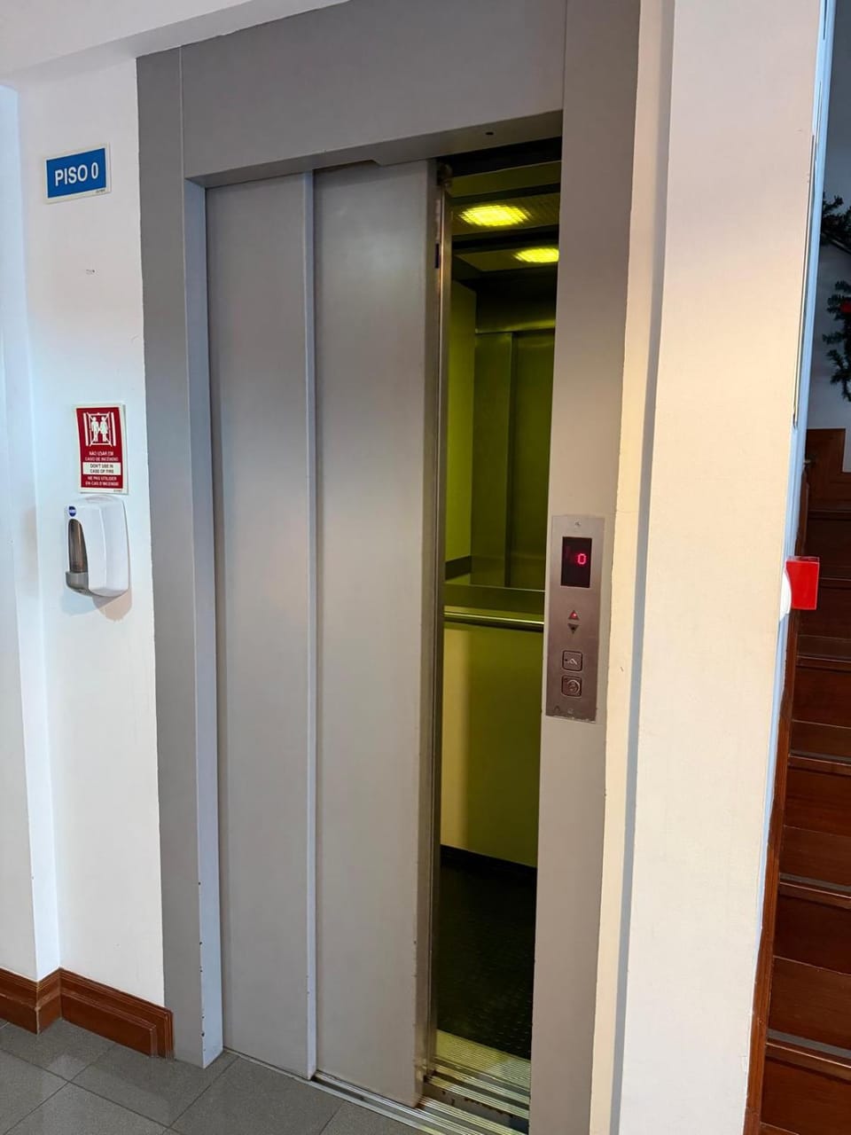 elevator