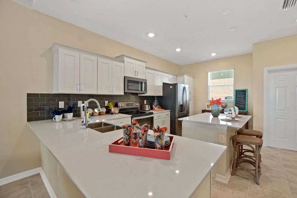 Firecracker View Storey Lake by Shine Villas #838 Apartment in Kissimmee