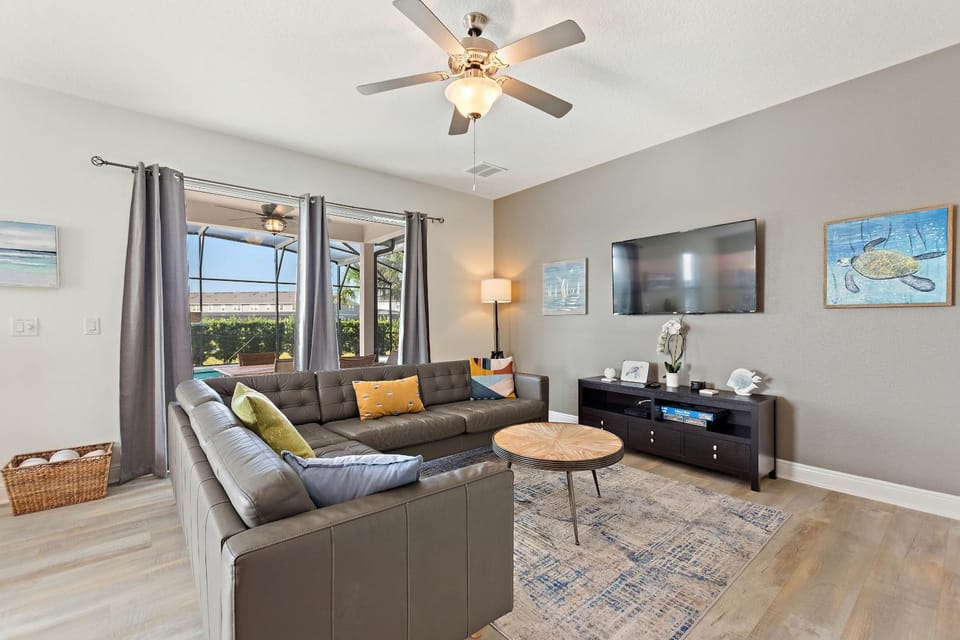 The Haven at Solterra Resort by Shine Villas 523 Villa in Davenport