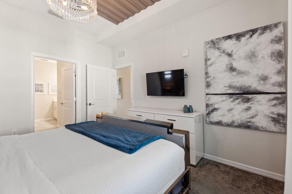 Duck House at Storey Lake by Shine Villas #992 apts Apartment in Kissimmee