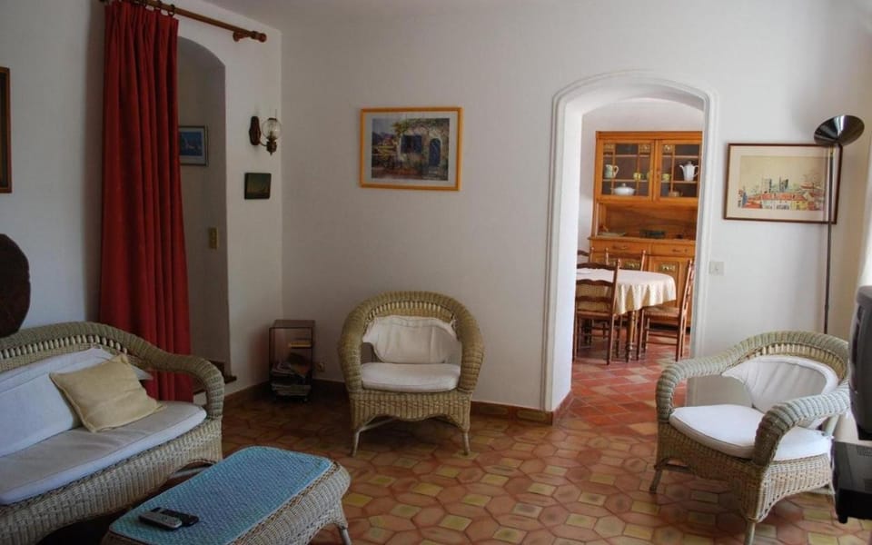 Gîte dans les vignes la calade House in Cogolin