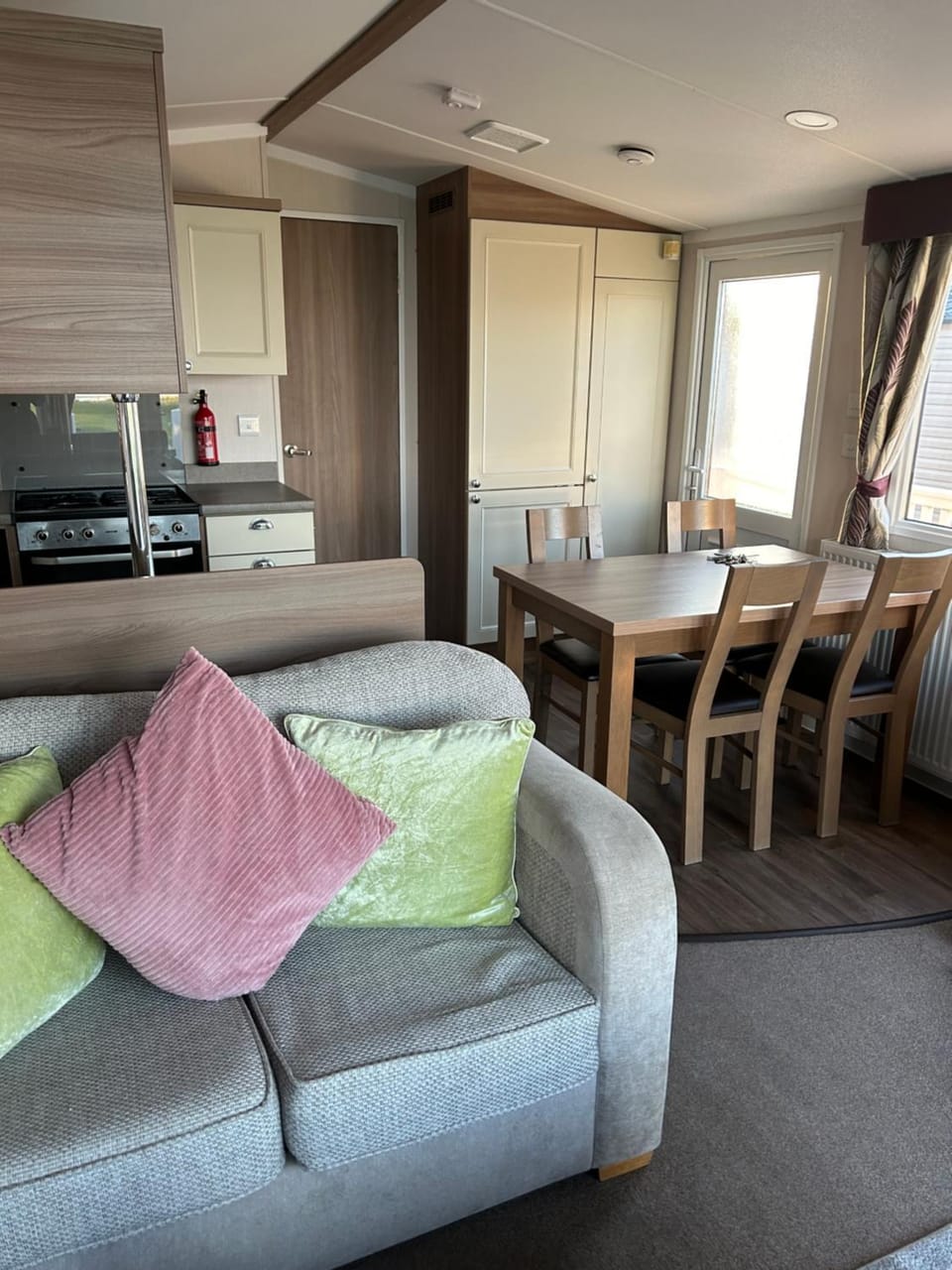 3 BEDROOMED CARAVAN WITH AMAZING SEA VIEWS! Apartment in Primrose Valley