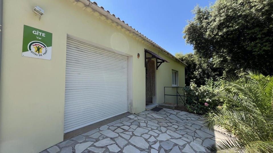 Villa spacieuse proche village House in Lorgues