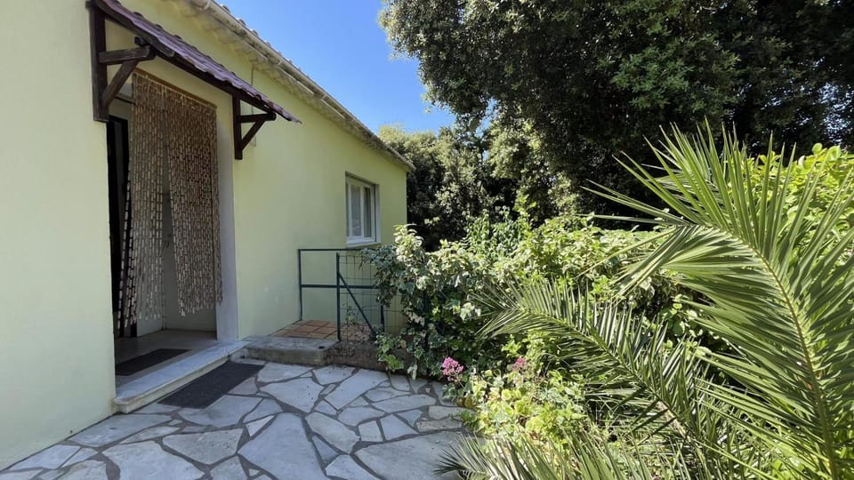 Villa spacieuse proche village House in Lorgues