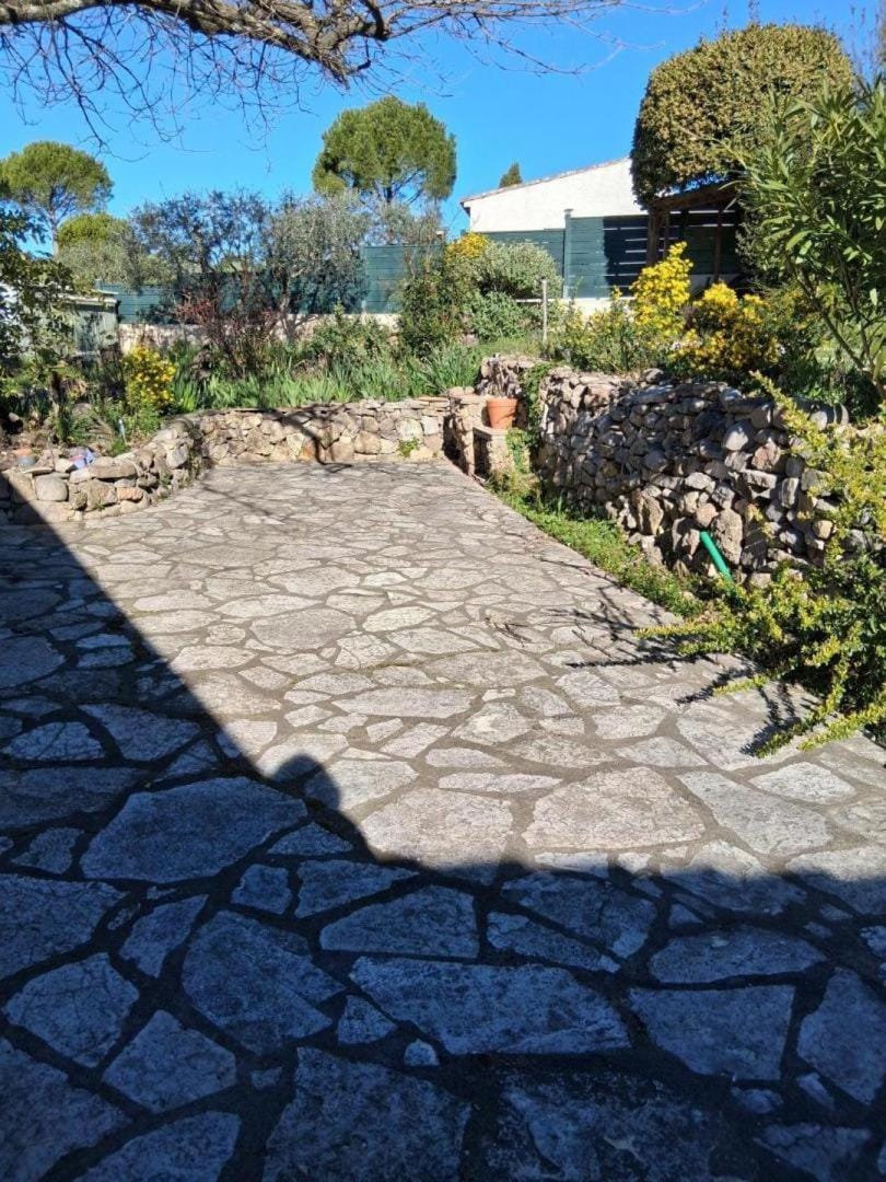 Gîte climatisé font du roux, piscine privée House in Flayosc