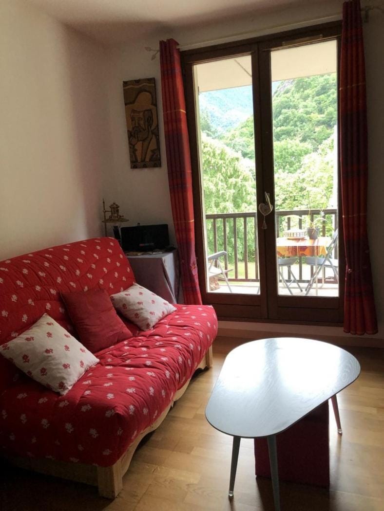 Beau studio plus, tout confort, classé 3 étoiles par le comité départemental du tourisme de la Haute Garonne Apartment in Occitanie