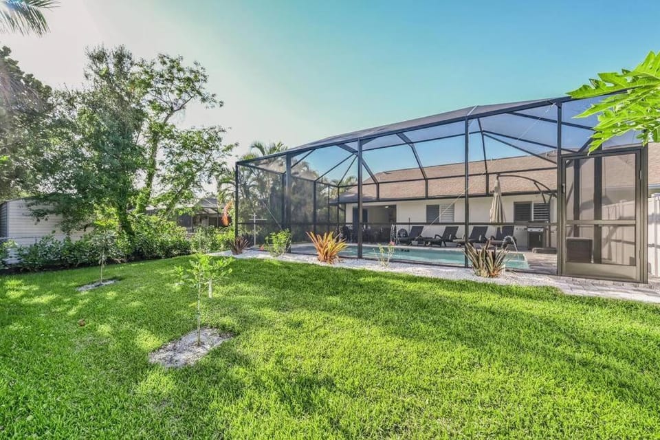Garden, Garden view