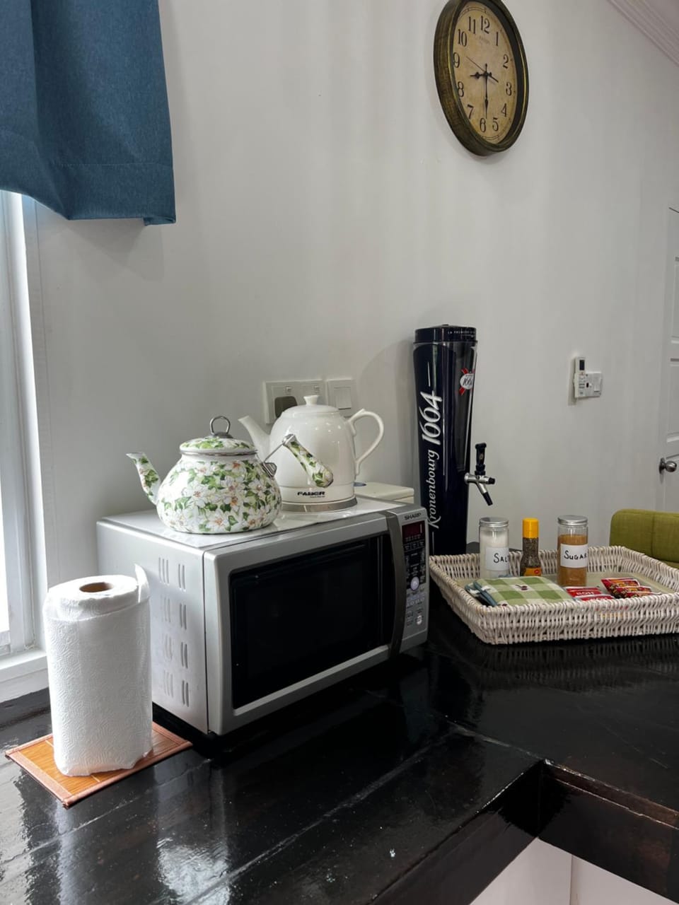 Coffee/tea facilities, Kitchen or kitchenette, minibar