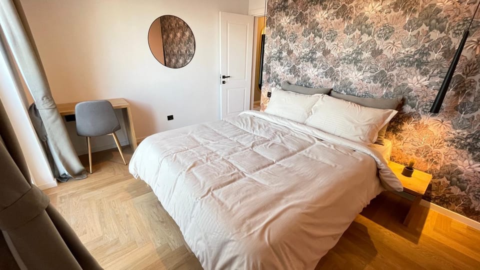 Bed, Decorative detail, Bedroom