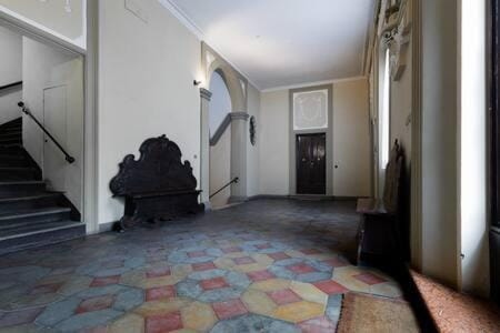 RED Appartamento immerso tra le mura bolognesi Apartment in Bologna