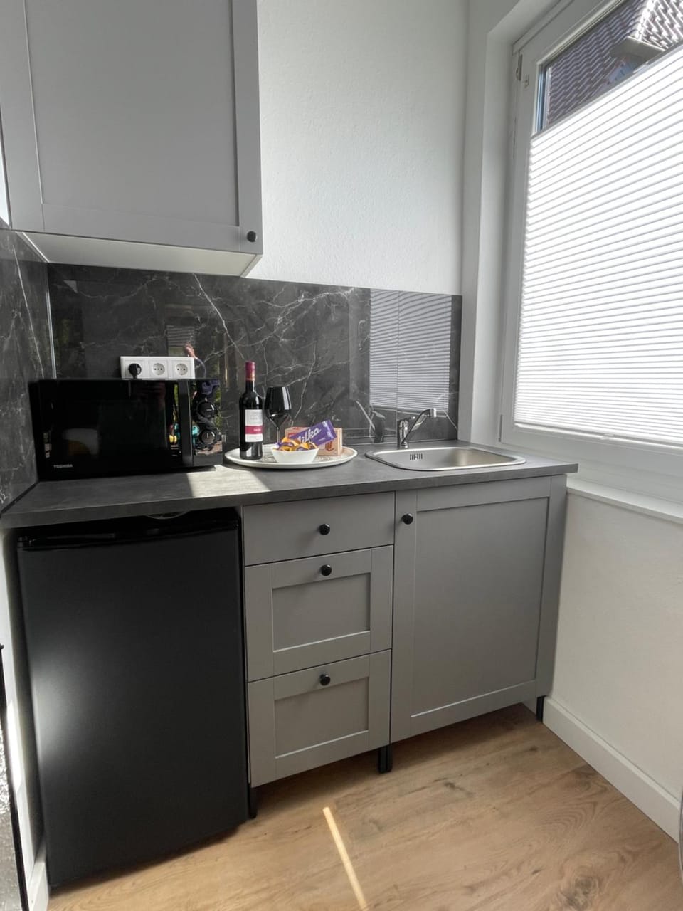 Kitchen or kitchenette, kitchen