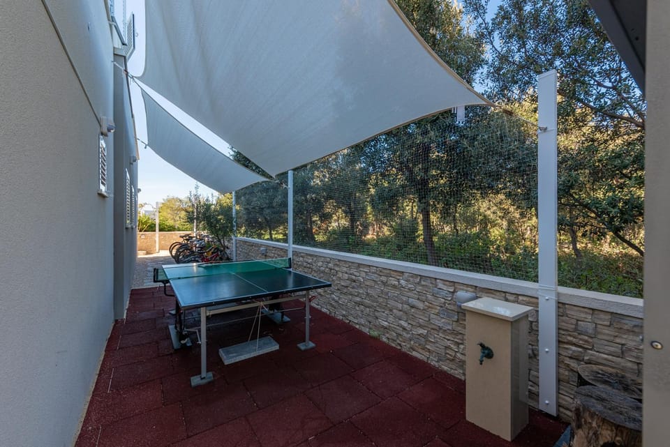 Table tennis, Cycling