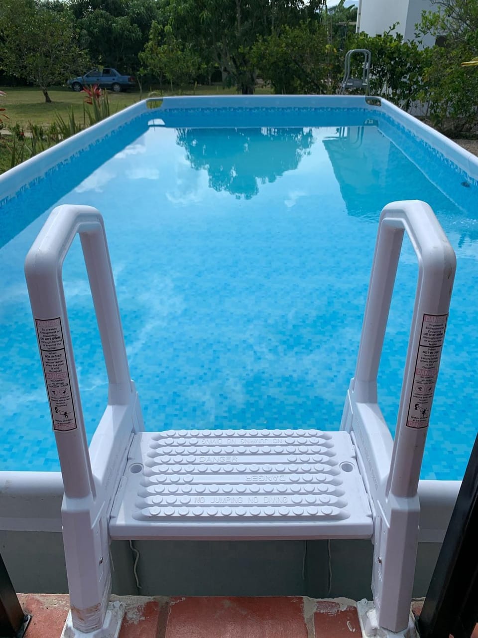 Swimming pool, Swimming pool