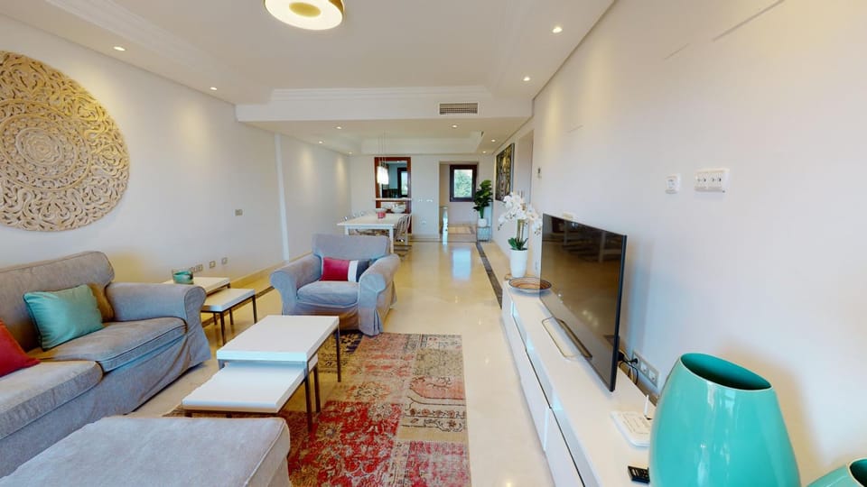 Communal lounge/ TV room