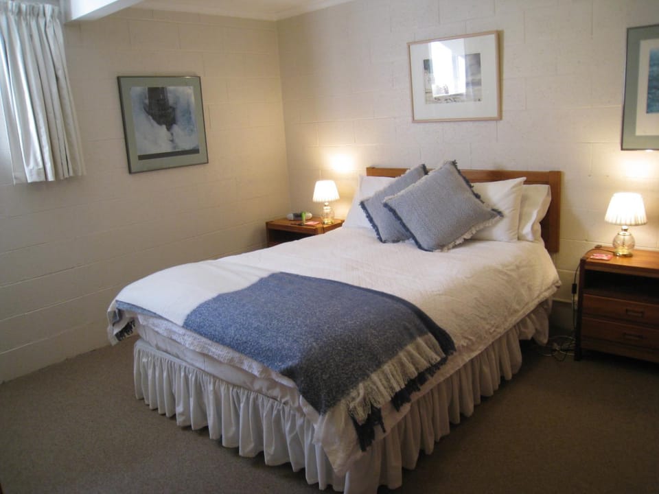 Breakfast Provisions Provided With Harbour View Apartment in Tasmania