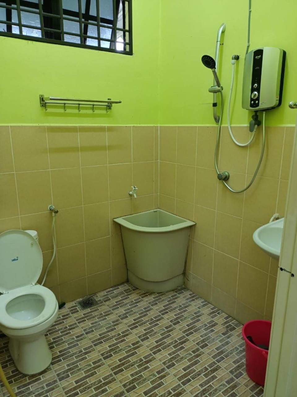 Shower, Toilet, Bathroom