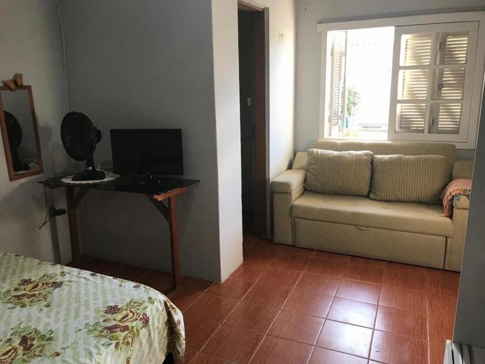 Quitinete com piscina em Balneário Pinhal Apartment in State of Rio Grande do Sul