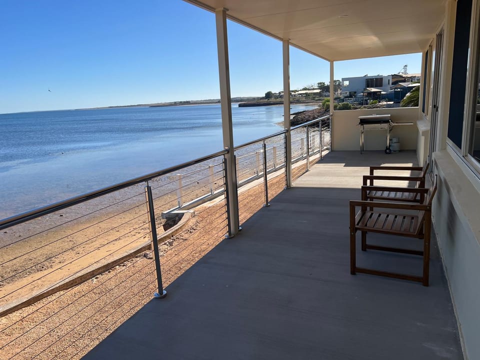 BBQ facilities, Balcony/Terrace, Beach, Sea view