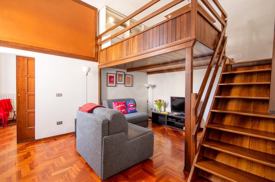 Communal lounge/ TV room, Bed, Living room