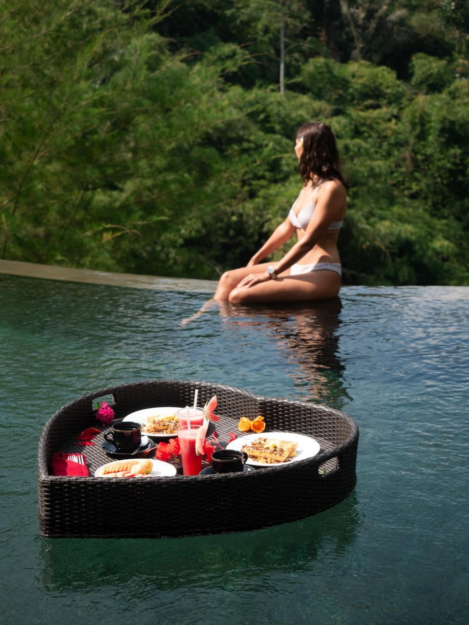 Natural landscape, Activities, Guests, Breakfast