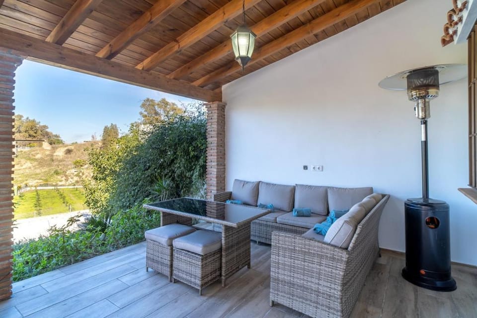 View (from property/room), Balcony/Terrace, Seating area, Garden view