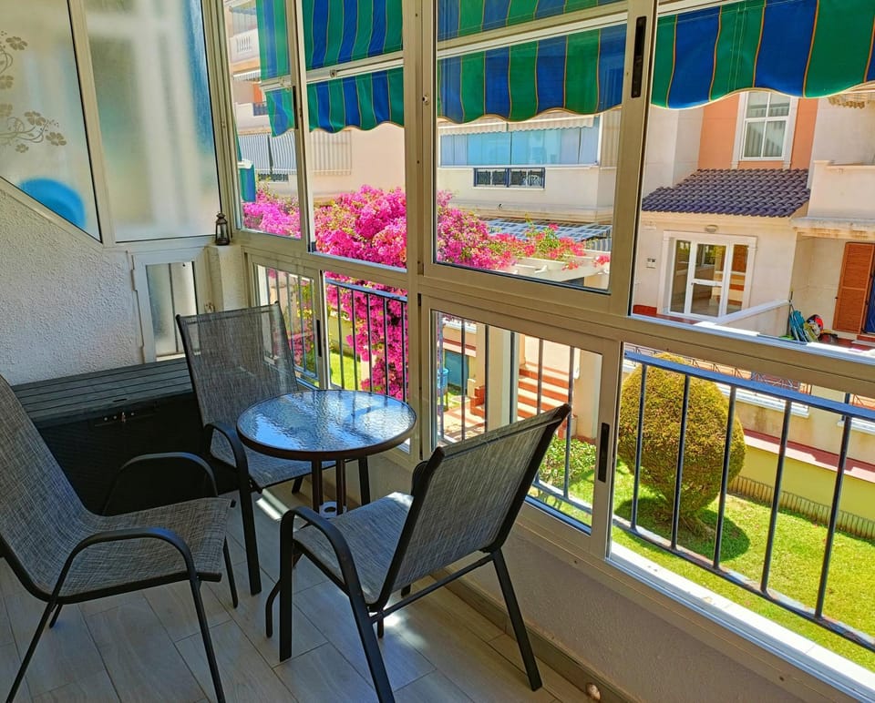 Apartament La Mata "FELIZ" Apartment in Torre La Mata