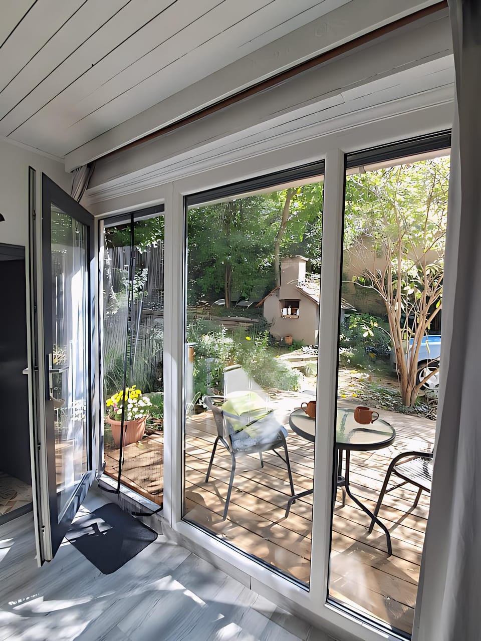 Day, Balcony/Terrace, Garden view