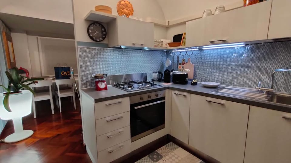 Coffee/tea facilities, Kitchen or kitchenette, dishwasher, pet friendly, stove, toaster