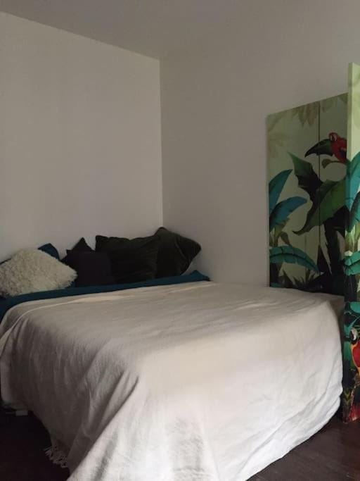 Beautiful studio - 20' walking from Montmartre Apartment in Paris