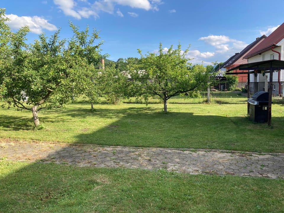 BBQ facilities, Garden