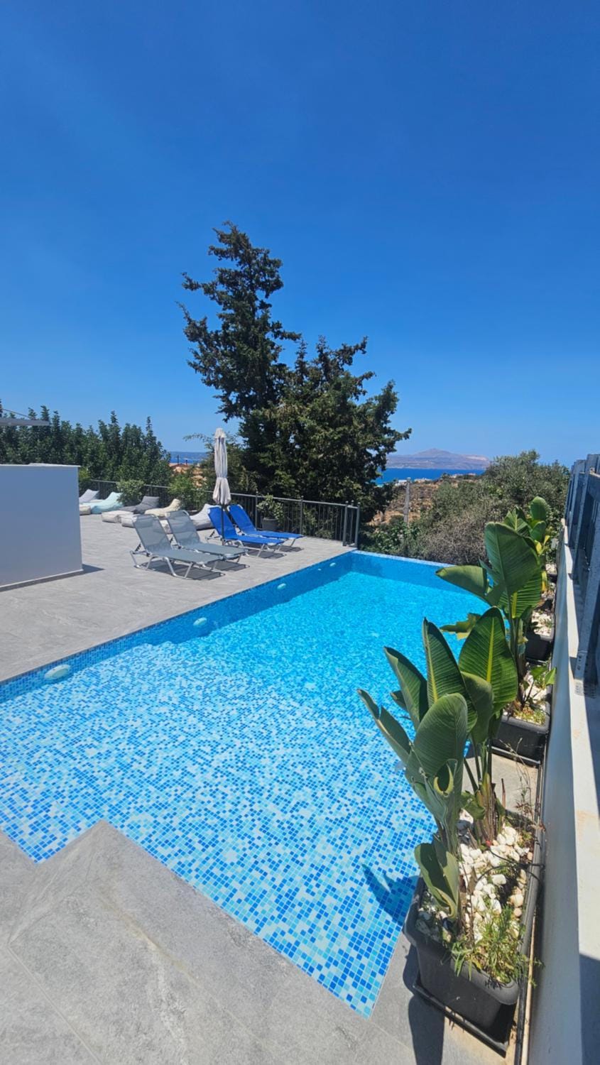 Natural landscape, Pool view, Swimming pool, sunbed