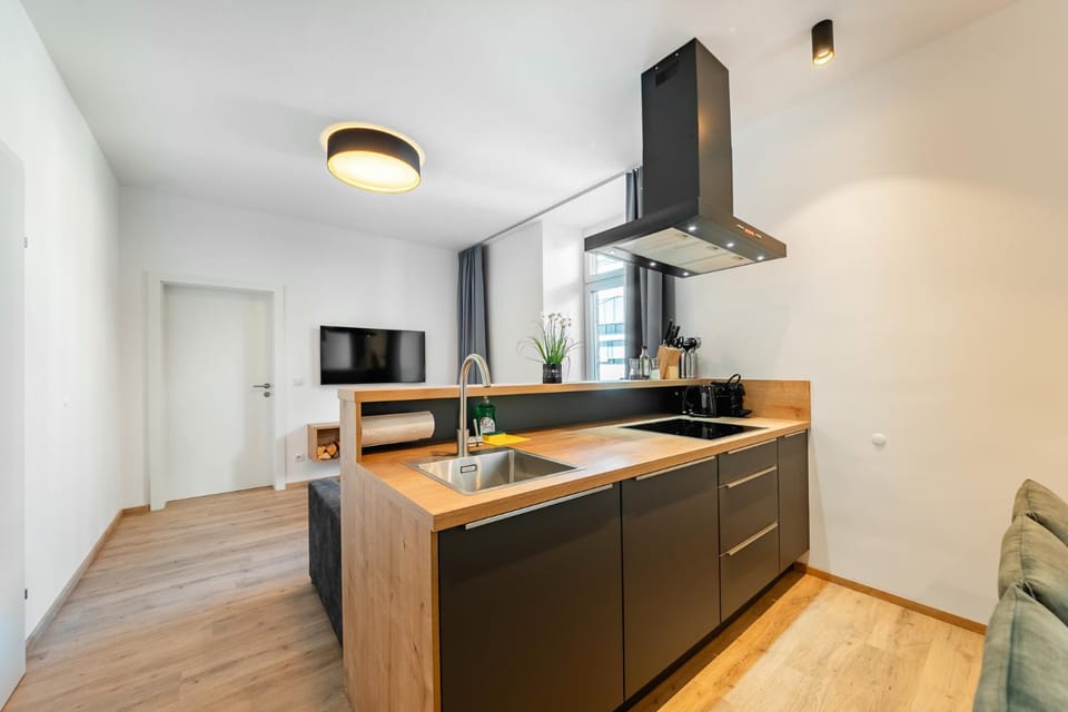 Kitchen or kitchenette, Living room, kitchen