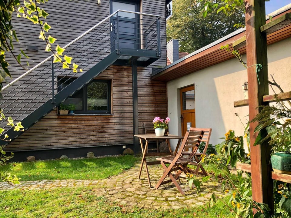 Property building, Patio