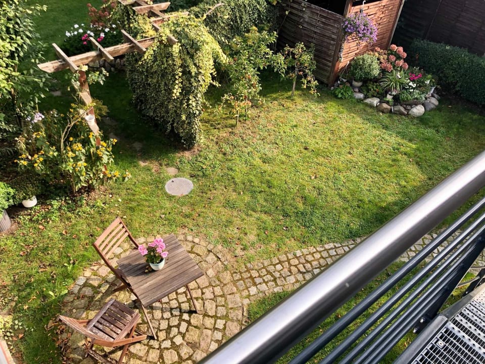 Patio, Seating area