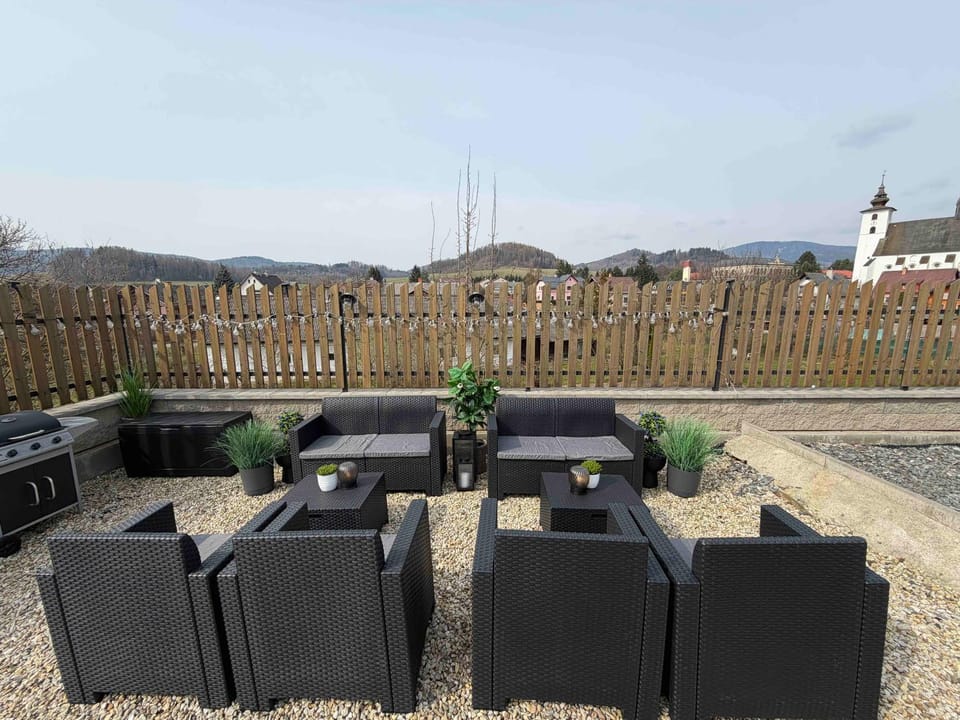 BBQ facilities, Garden