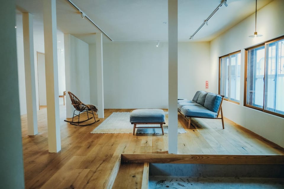 石打丸山スキー場から徒歩30秒フルリノベの一棟貸切お宿 Villa in Japan