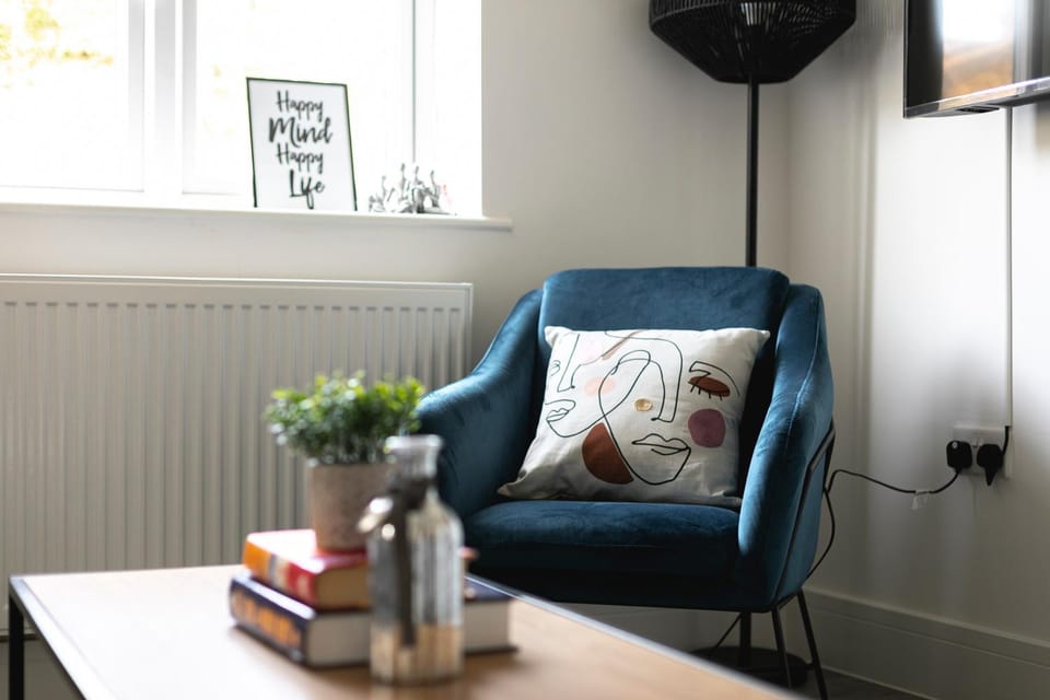 Living room, Seating area