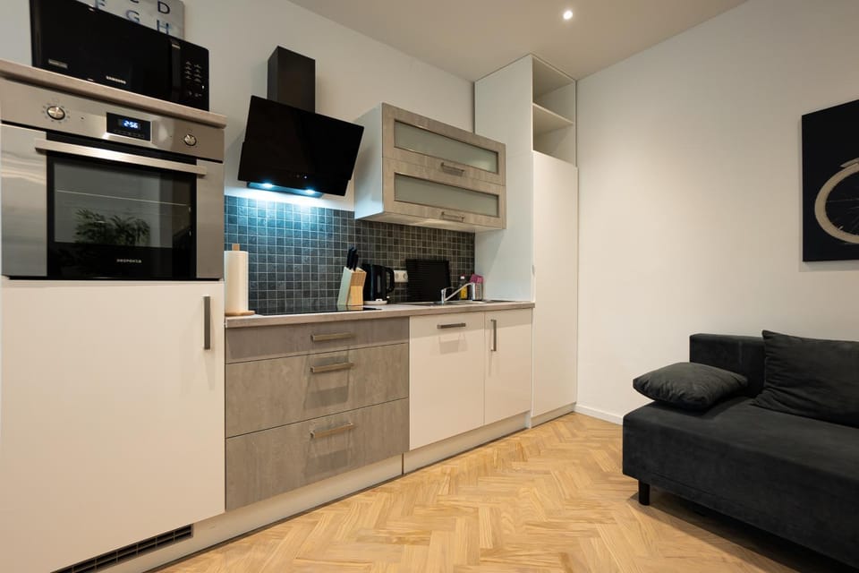 Kitchen or kitchenette, Living room, minibar, pet friendly, stove