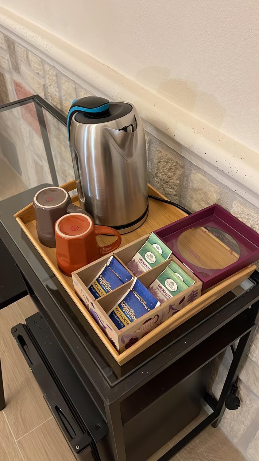 Coffee/tea facilities