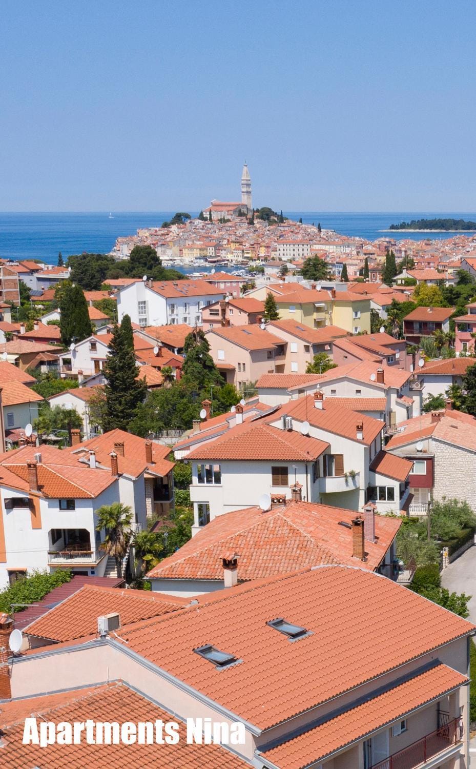 Property building, Neighbourhood, Bird's eye view, City view, Sea view, Street view