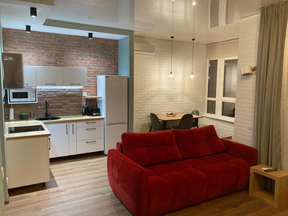 Kitchen or kitchenette, Living room, Seating area, Dining area, minibar, pet friendly, stove
