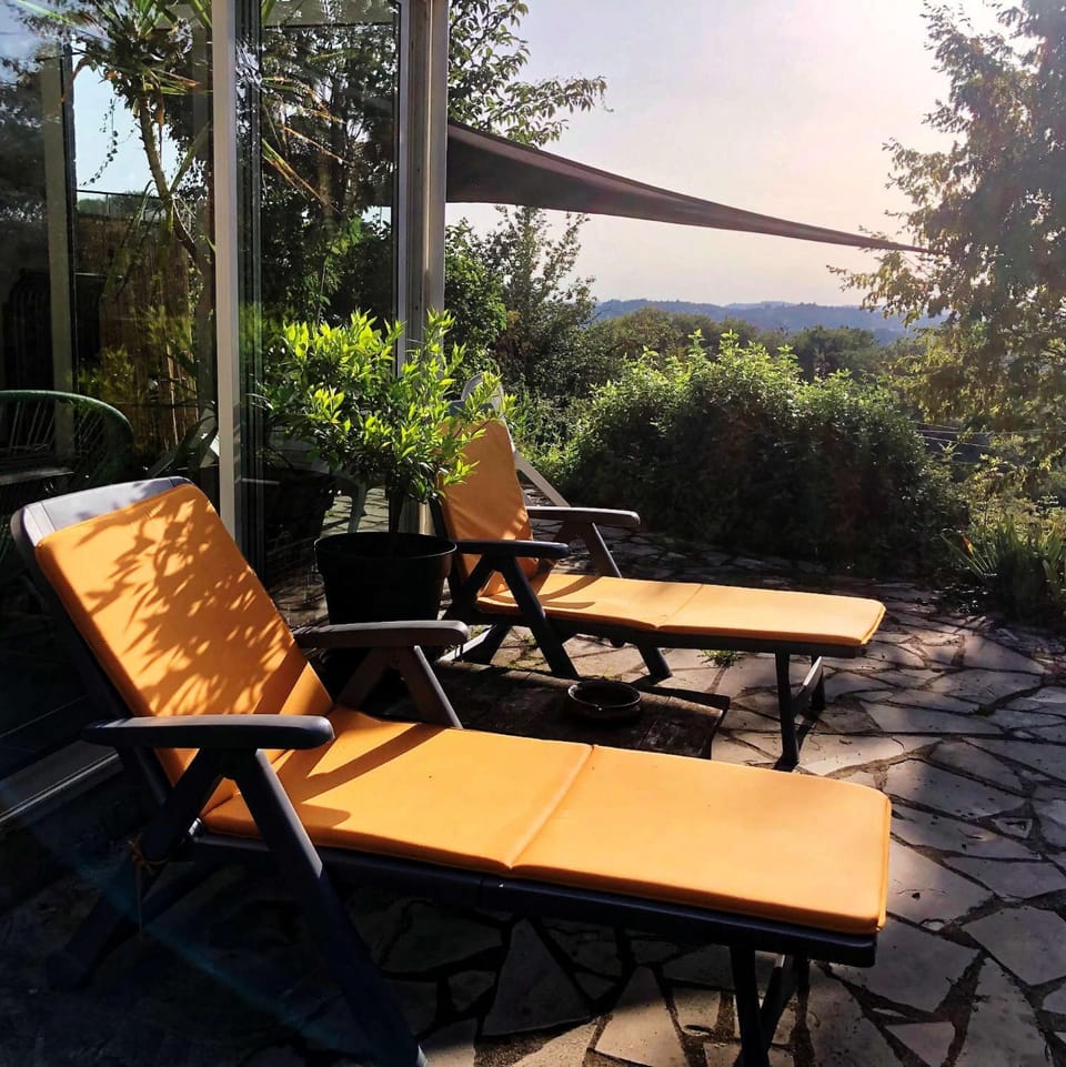 Patio, Day, View (from property/room), Balcony/Terrace, Seating area, Garden view, Mountain view, Pool view, sunbed
