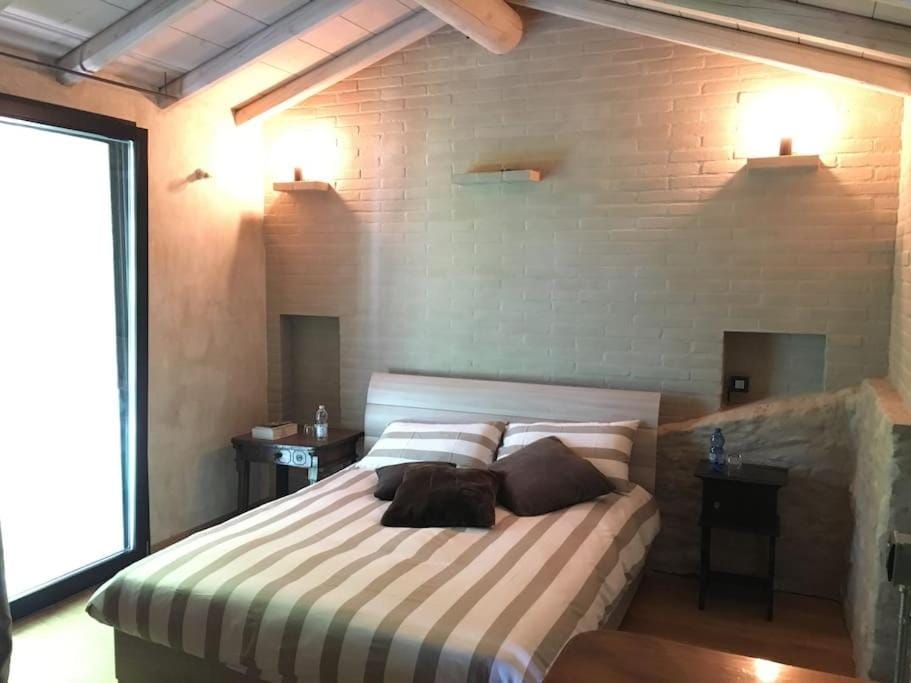 Brick house Apartment in Province of Brescia