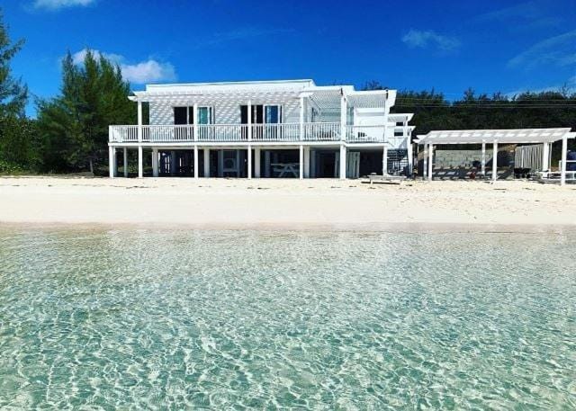 Caribbean SandCastle home House in North Eleuthera